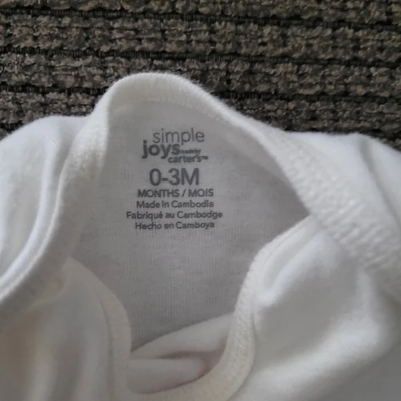 Orangetheory Baby Fitness Onies. - Picture 3 of 3